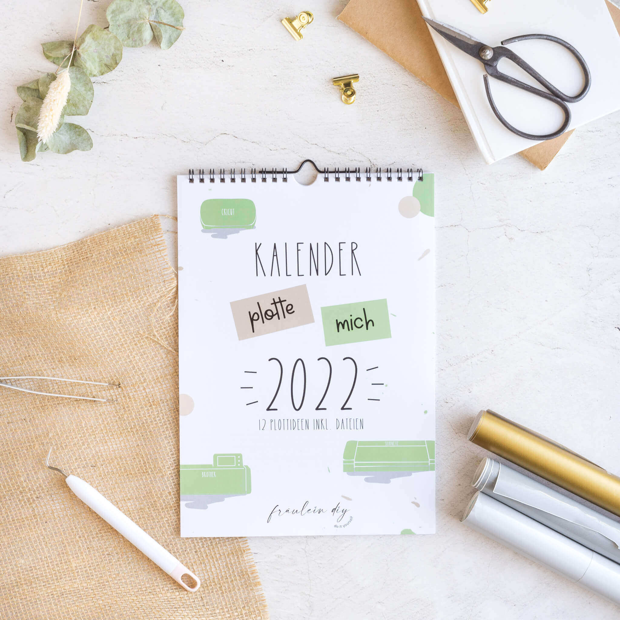 Wandkalender - Plotte-mich-Kalender 2022 - 12 Plottideen inkl. Dateien